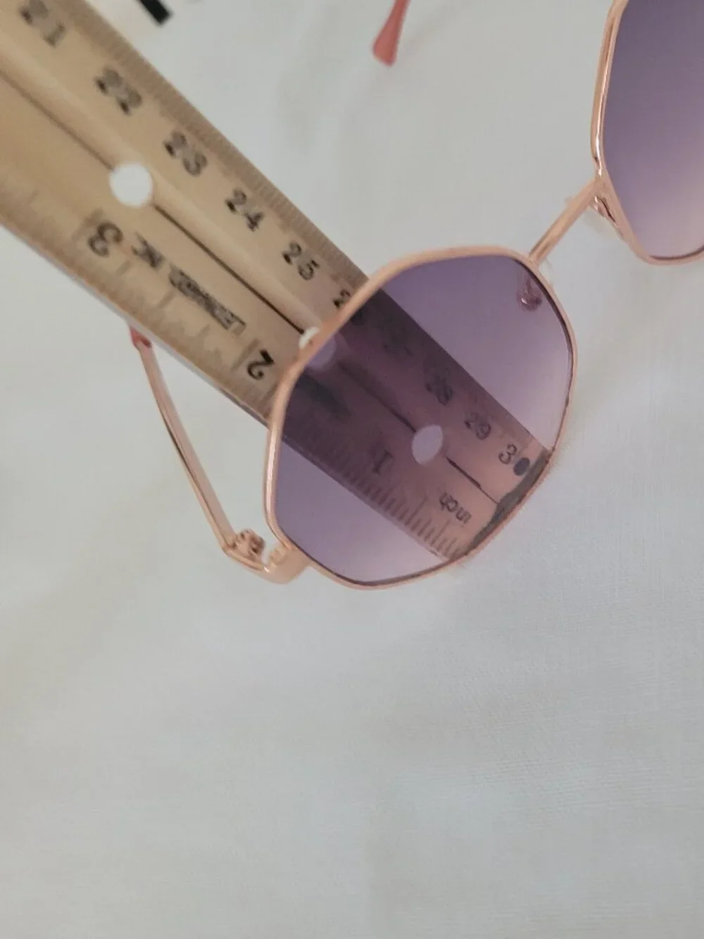 Sunglasses 2 Pair Guess & Jessica Simpson